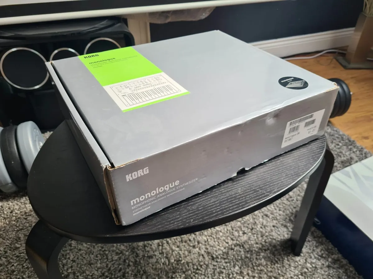 Korg Monologue Synthesiser Black as new - Image 2