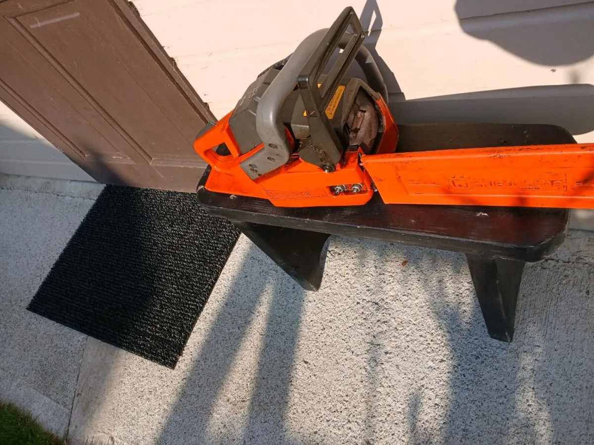Husqvarna 45 chainsaw in excellent condition. - Image 2