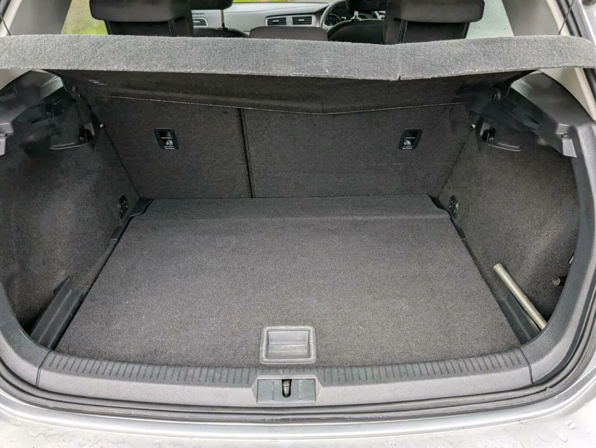 Volkswagen golf 1.2 for sale - Image 4