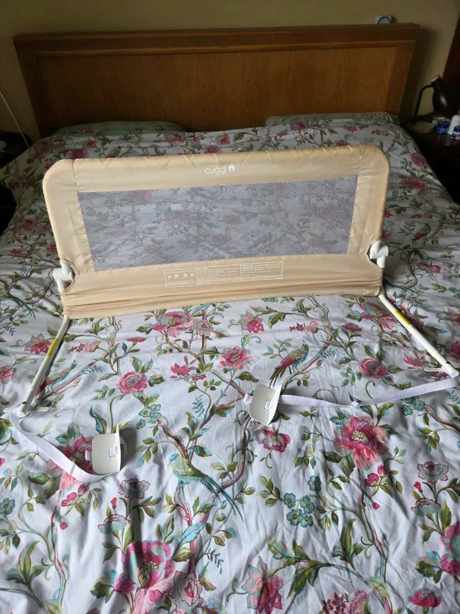 Cuggl bed rail