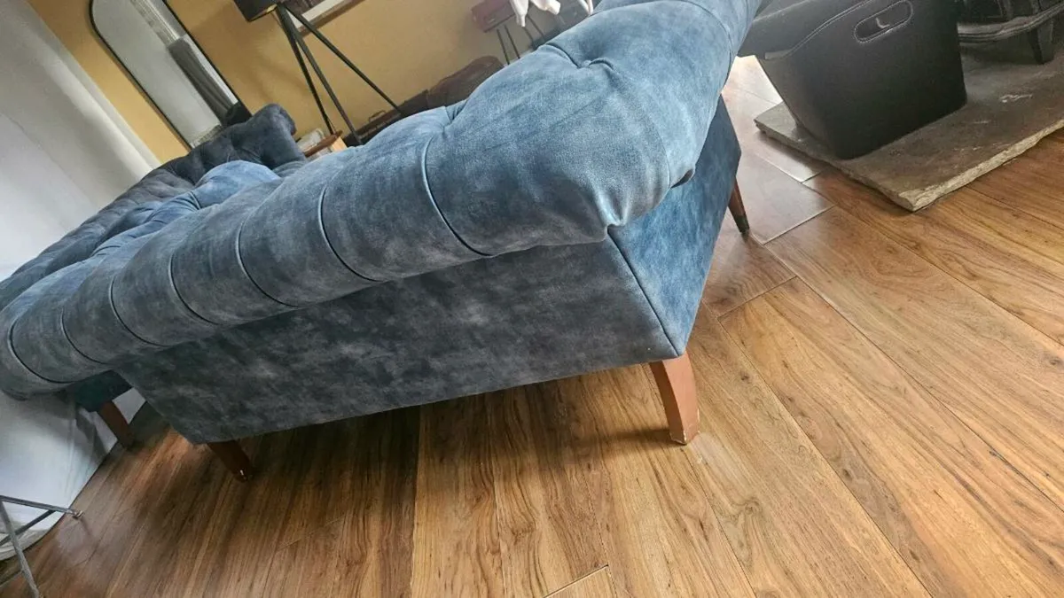 Sofa - Image 4