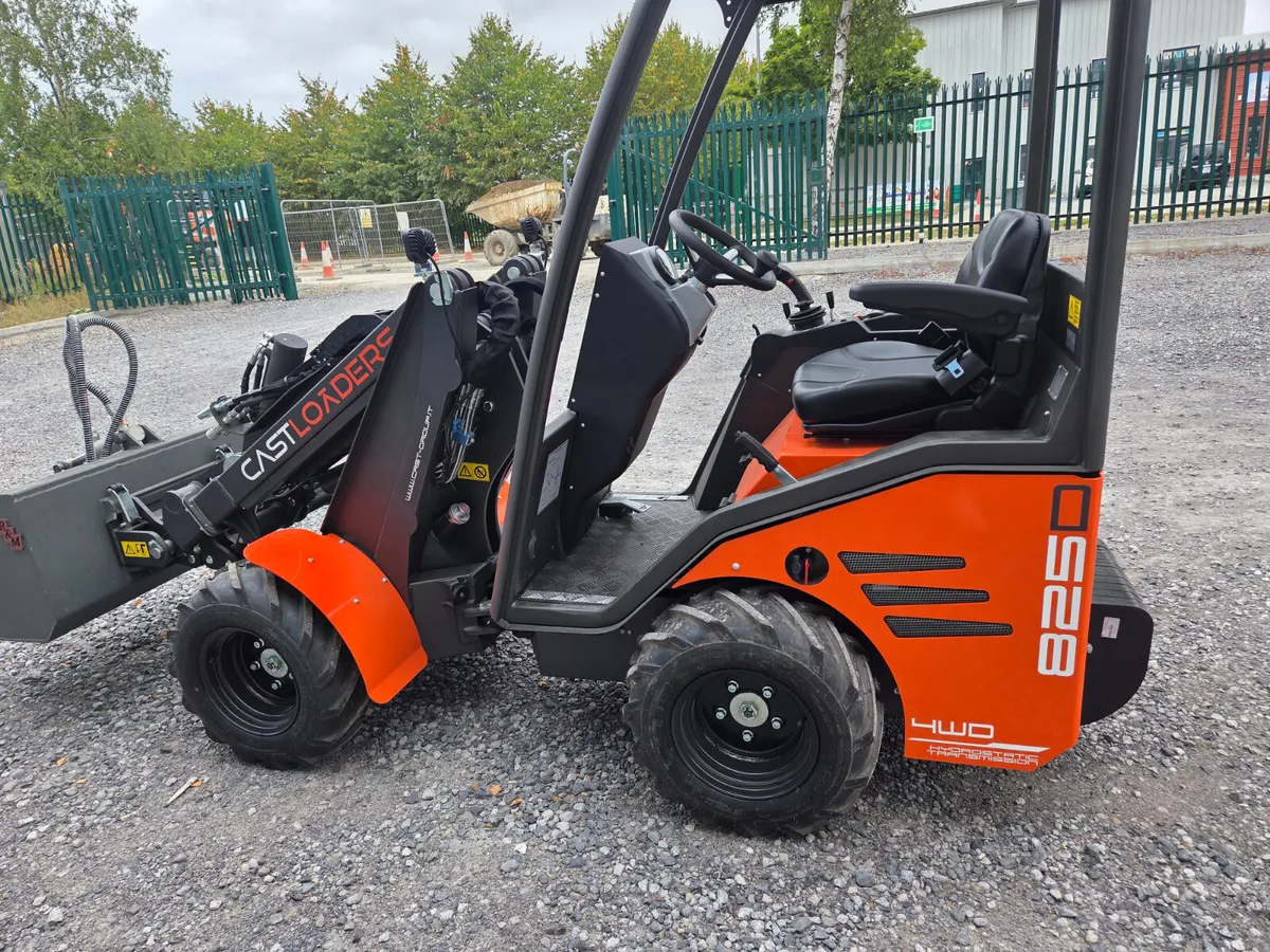 Cast mini loader Hire & Sales from Sme Plant Sales - Image 2