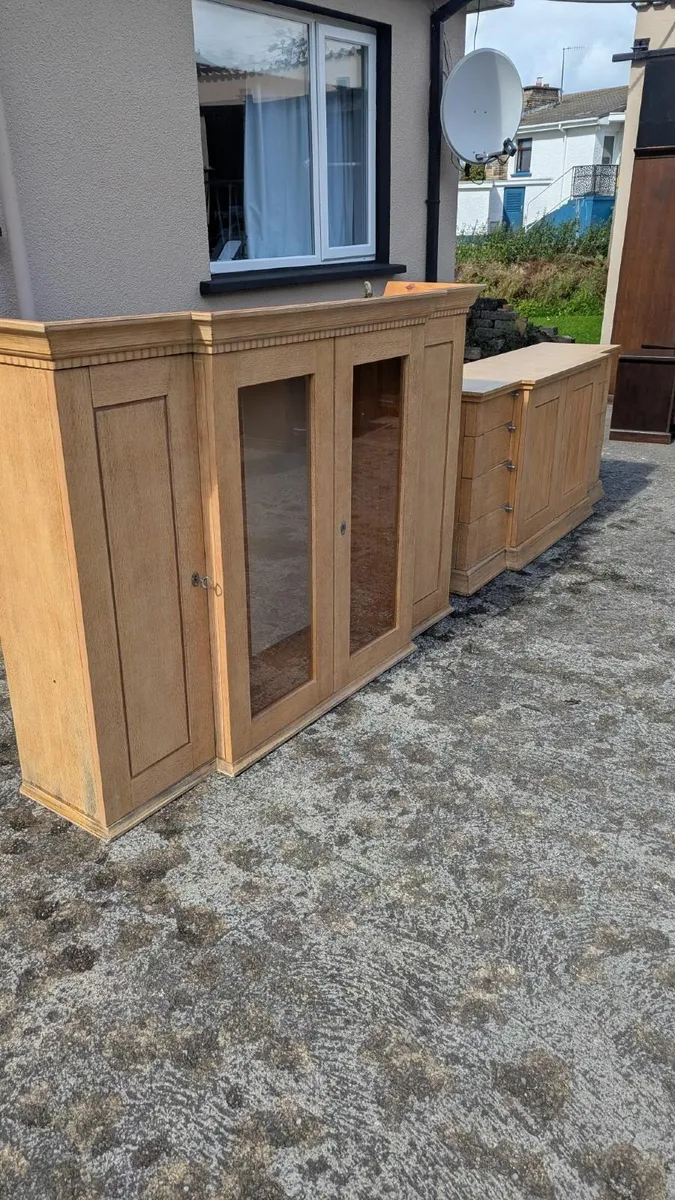Display Cabinet - Image 2