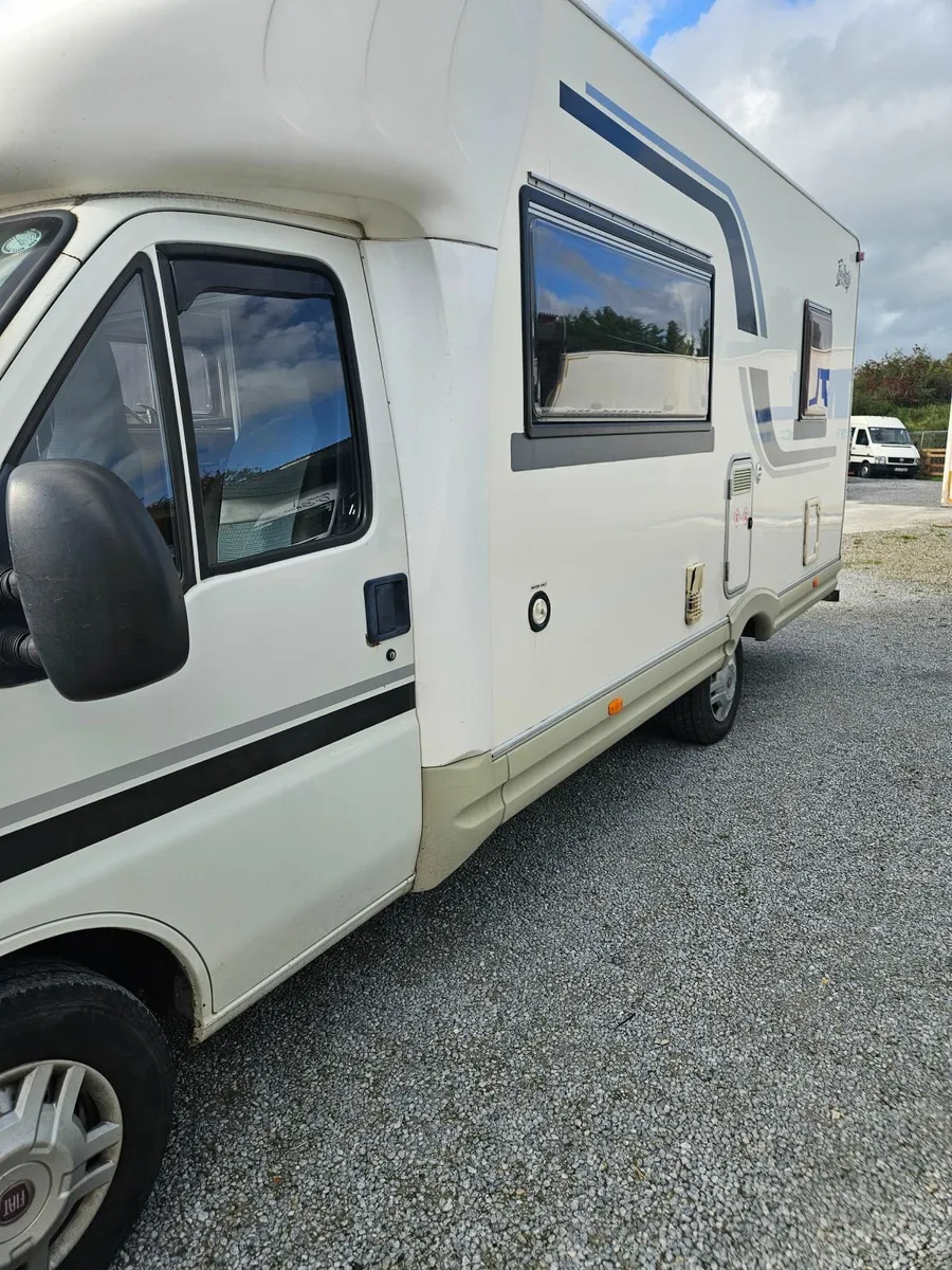 camper - Image 1