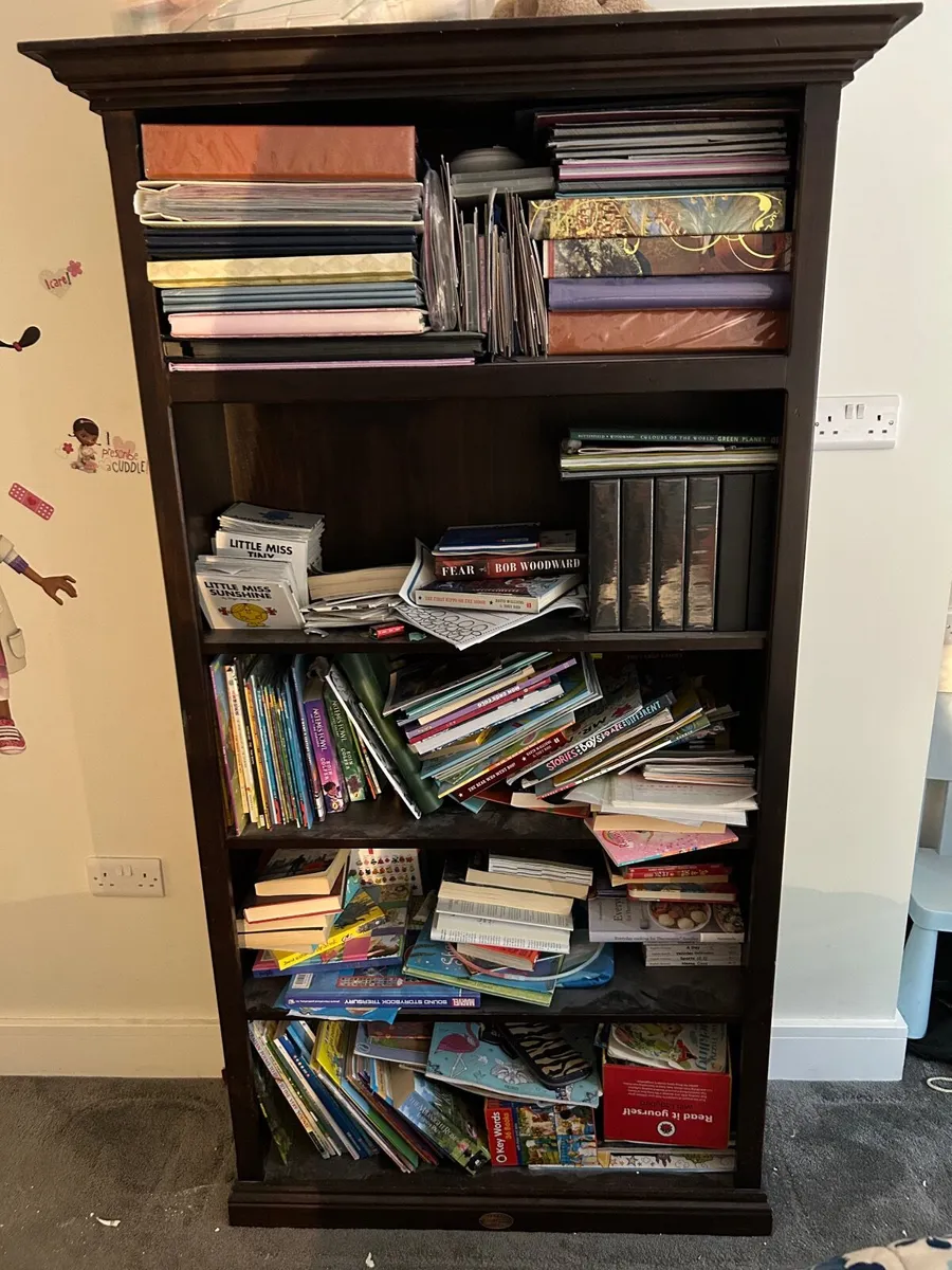 Book shelf