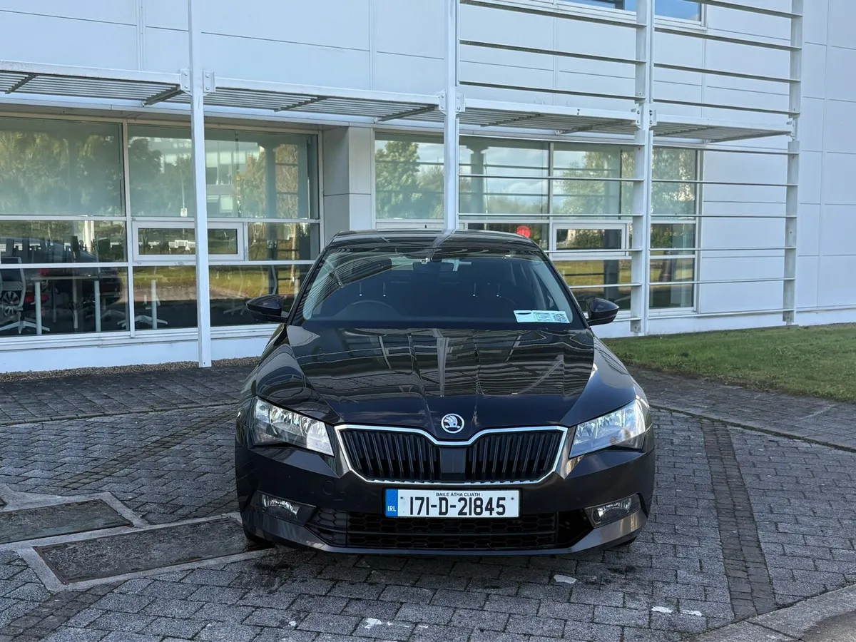 2017 Automatic Skoda superb 2017 Nct 04/27 07/26 - Image 2
