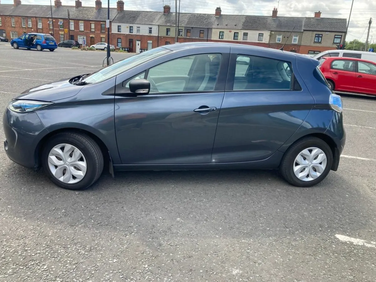 2019 Renault Zoe Expression Nav R90 40kWh - Image 1