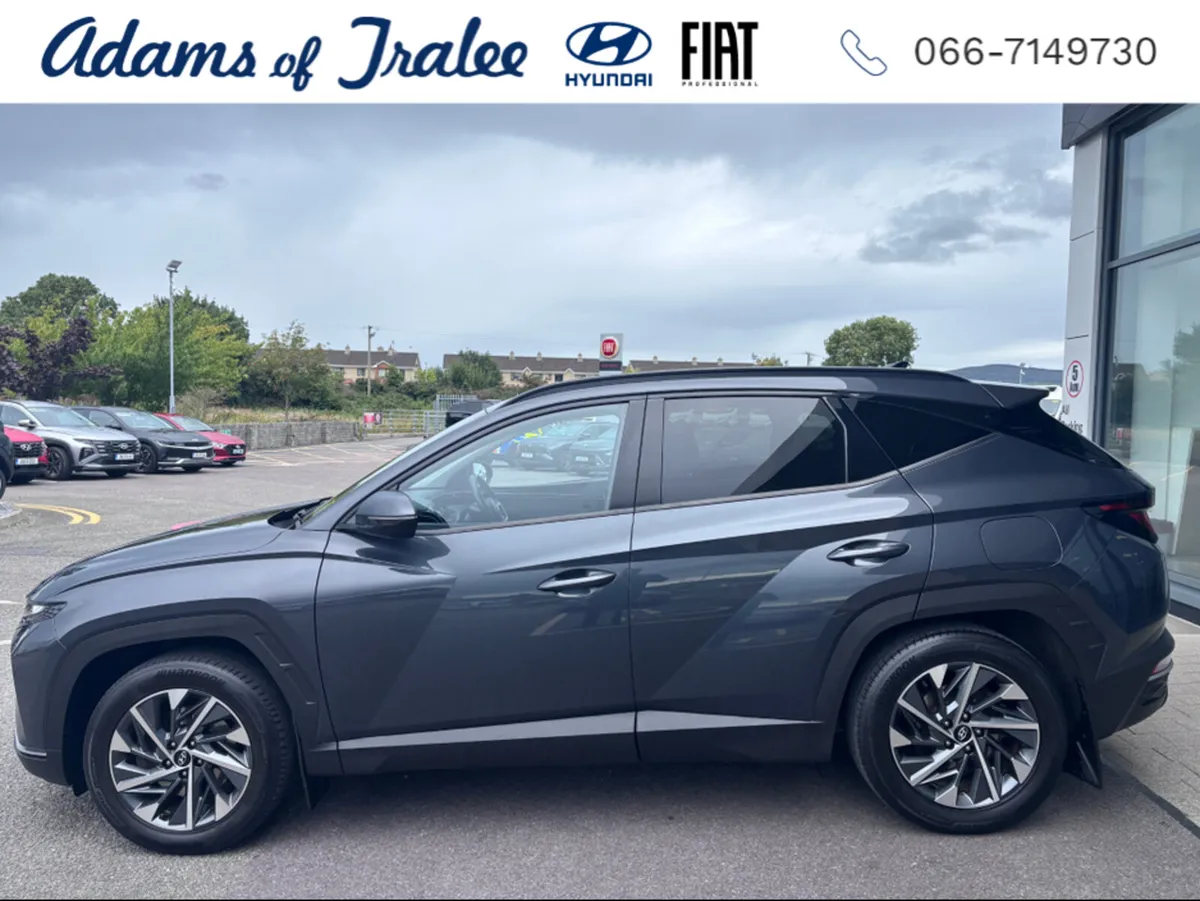 Hyundai Tucson IX35 EXECUTIVE 2WD 5DR - Image 2