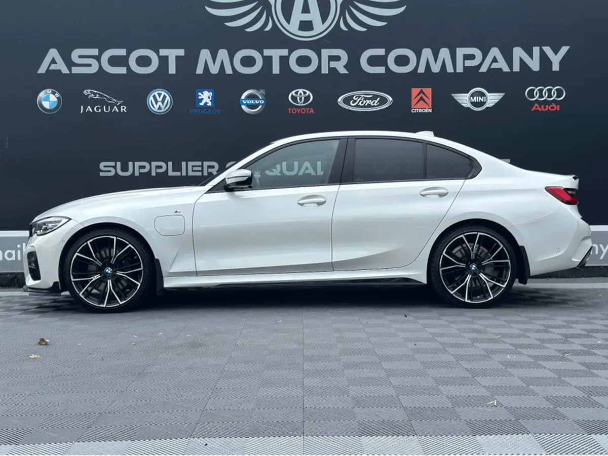 BMW 3-Series G20 E M SPORT - Image 2