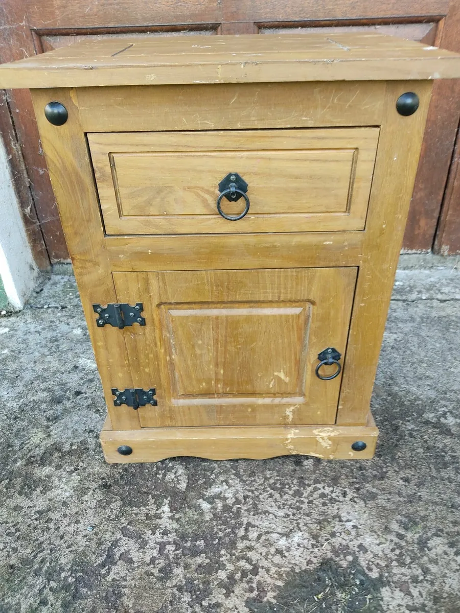 Bedside table - Image 1
