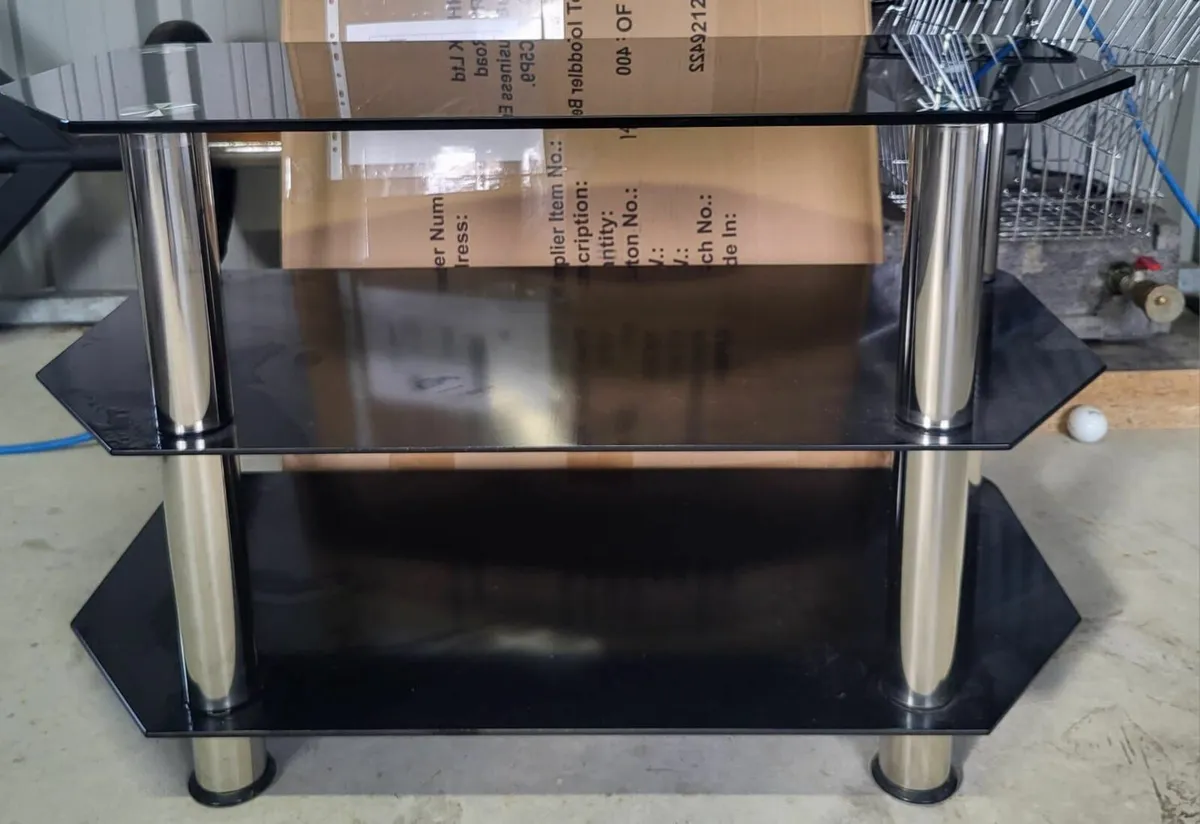Tv stand - Image 2