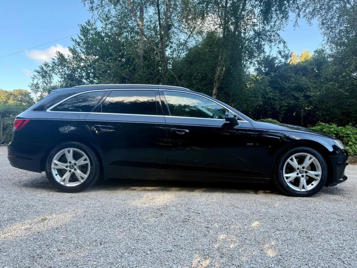 Audi A4 1.4 TFSI AVANT AUTO - Image 2