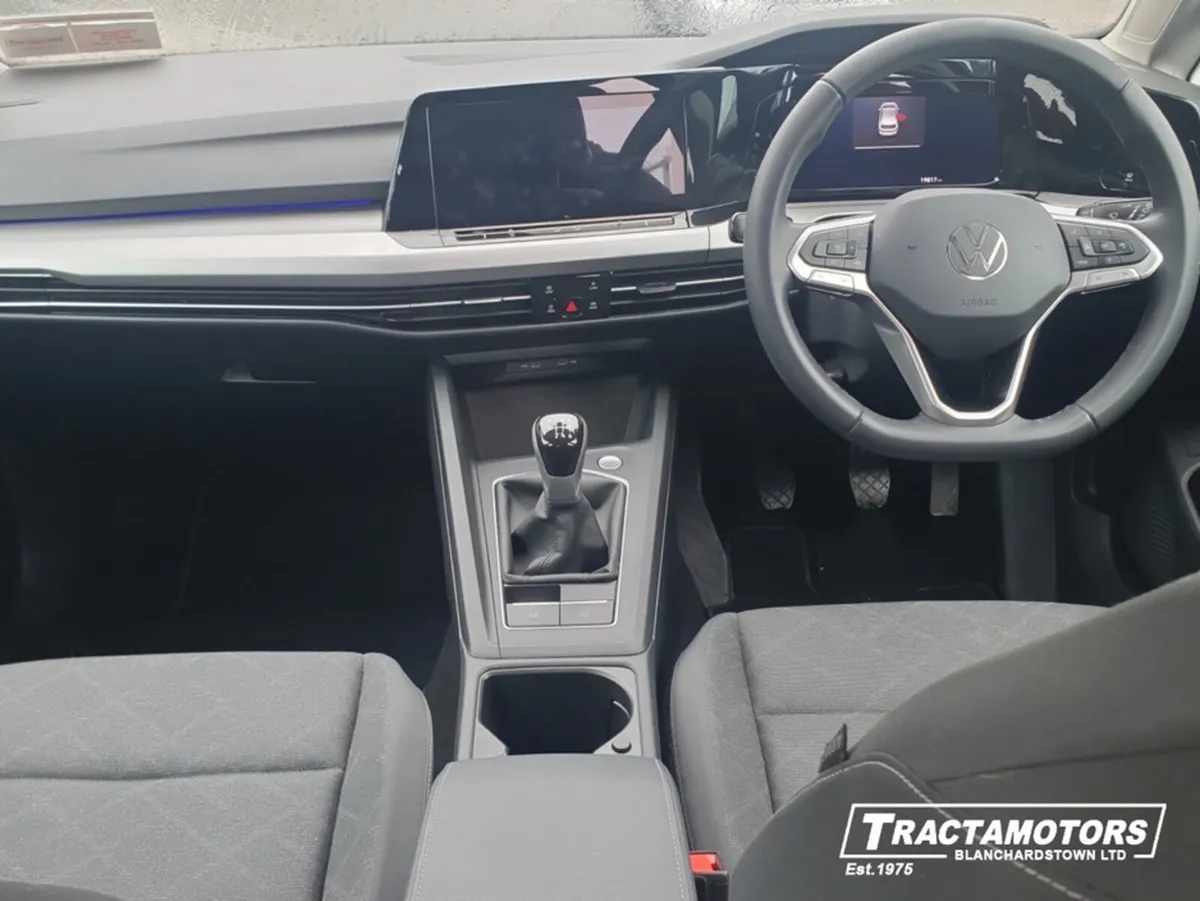 Volkswagen Golf 1.0 TSI LIFE 110BHP - Image 2
