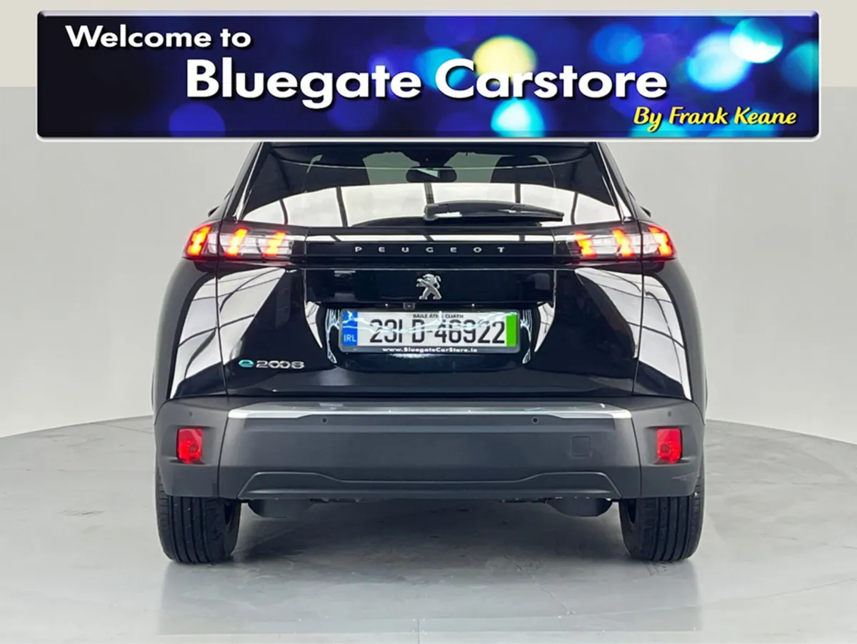 Peugeot 2008 ALLURE PREM+ EV 136BHP 5DR AU**DIGITA - Image 4