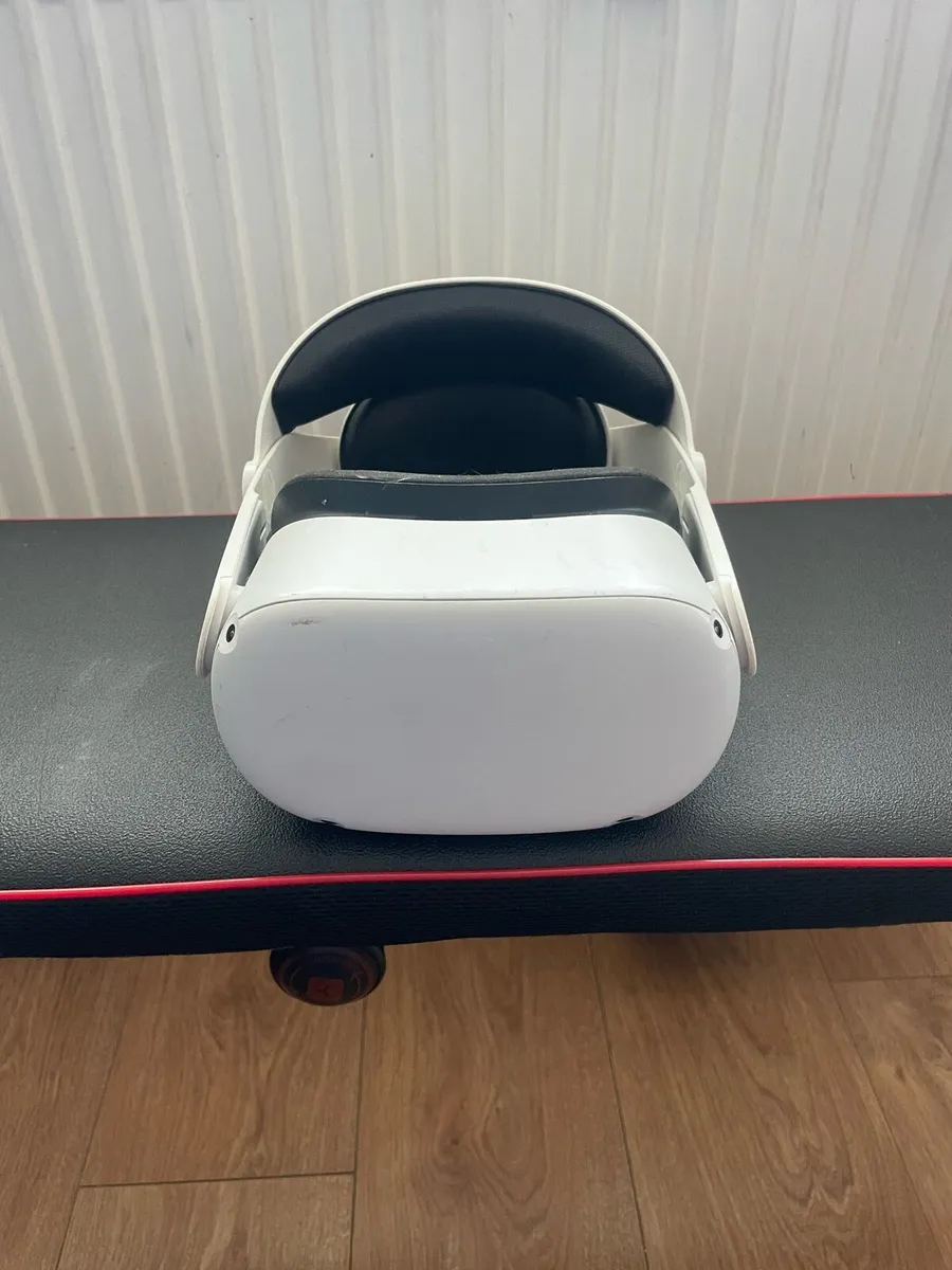 Oculus meta quest 2 - Image 2