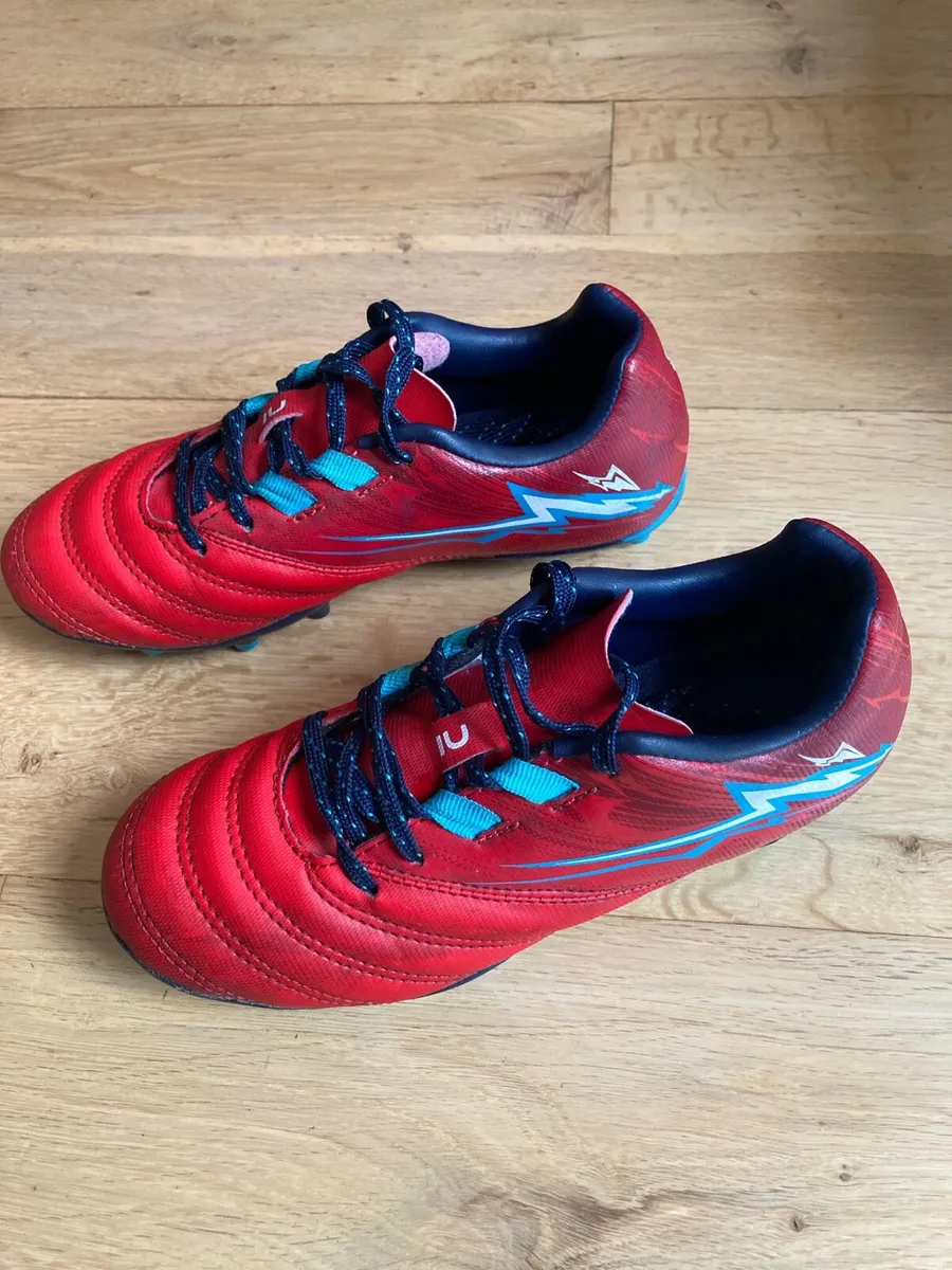 Football/ rugby astro shoes 1uk - Image 4