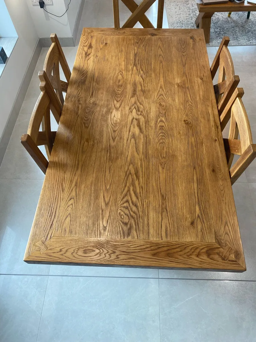 Solid Oak Kitchen table with 6 chairs - Image 2