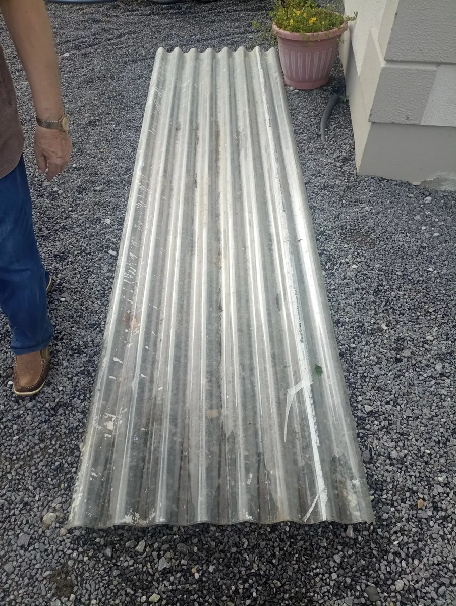 Perspex sheets x 2