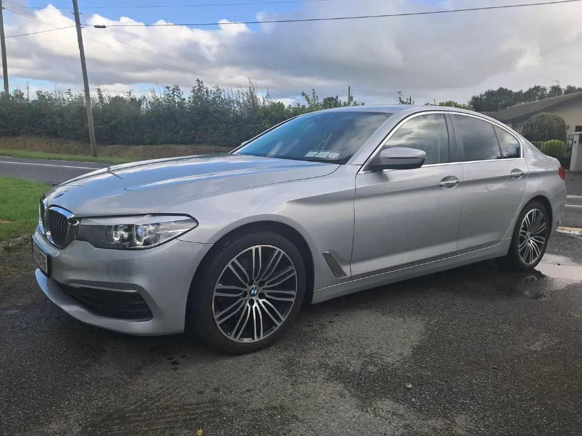BMW 5-Series 2017 - Image 1