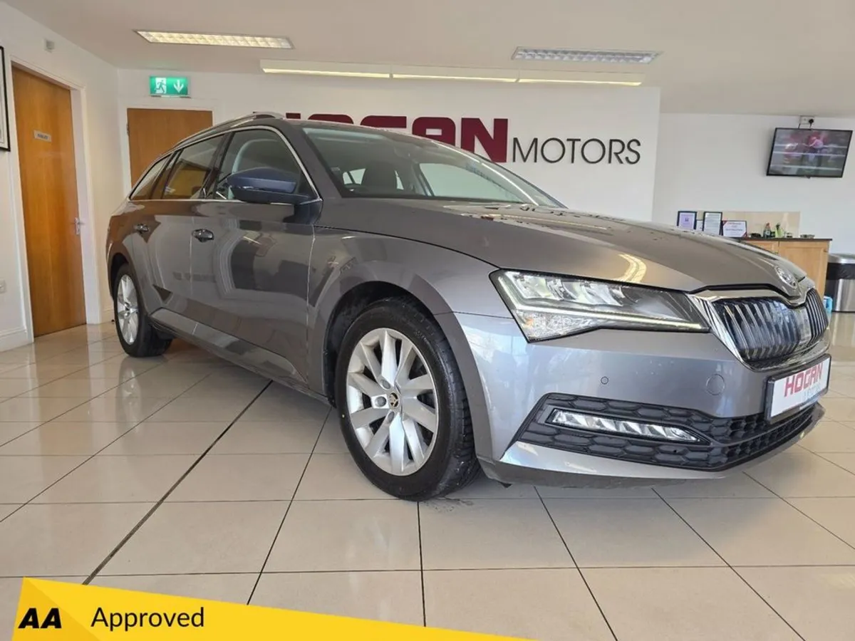 Skoda Superb Combi Ambition 2.0tdi 150HP Automatic - Image 1