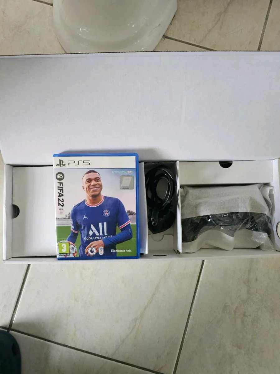 Playstation 5 Disk Edition - Image 2