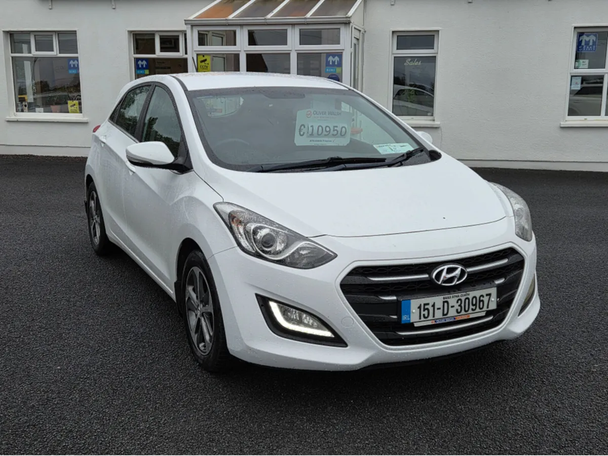 Hyundai i30 5DR - Image 2