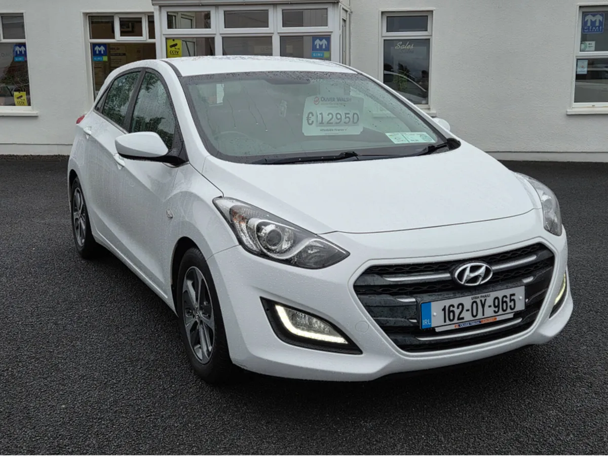 Hyundai i30 SE BLUE DRIVE 100PS 5DR 1.4T-GDI - Image 2