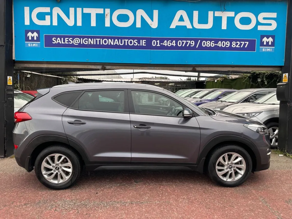 Hyundai Tucson 1.7 CDRI, EXECUTIVE MODEL, LEATHER, - Image 2