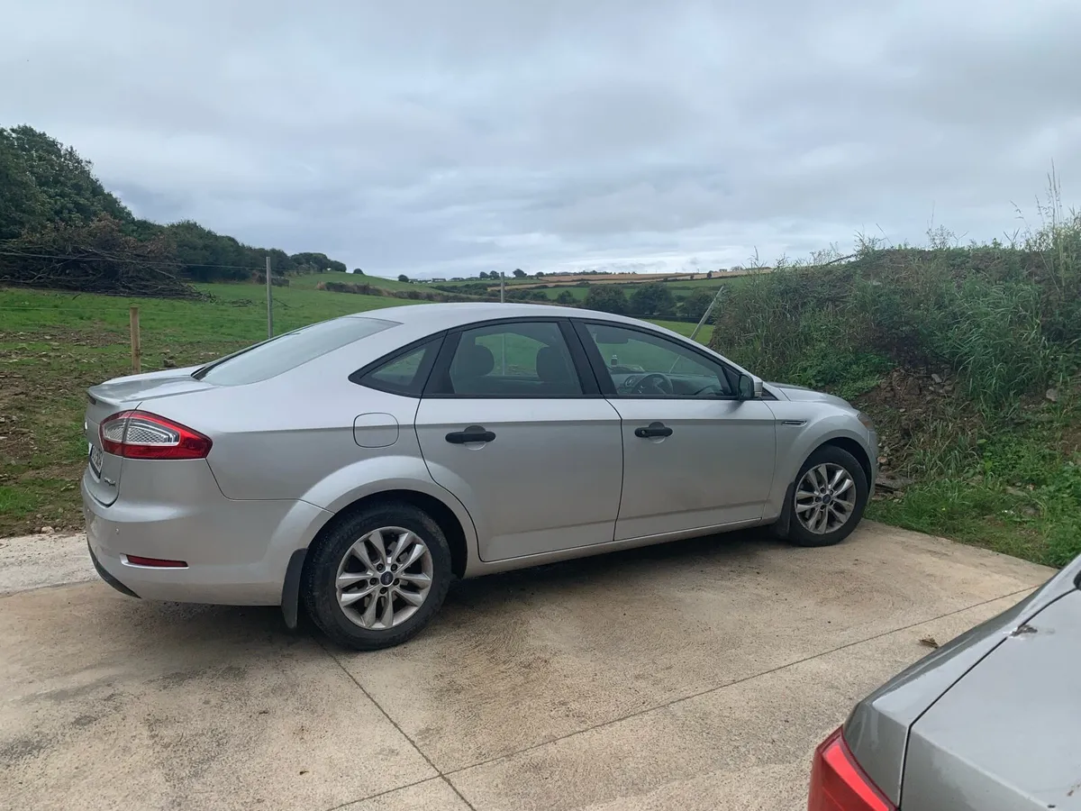 Ford Mondeo 2012 - Image 2
