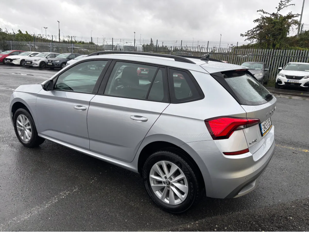 Skoda Kamiq AMBITION 1.0 TSI 95BHP 5DR - Image 2