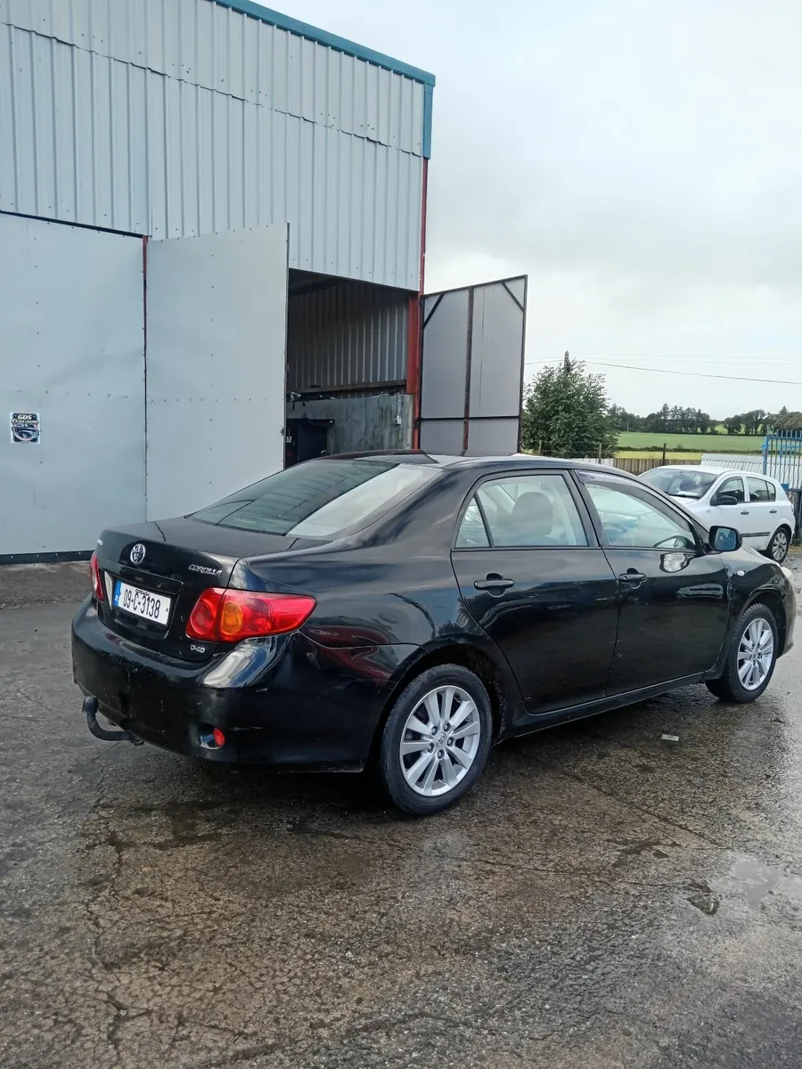 Toyota Corolla 2009 - Image 4