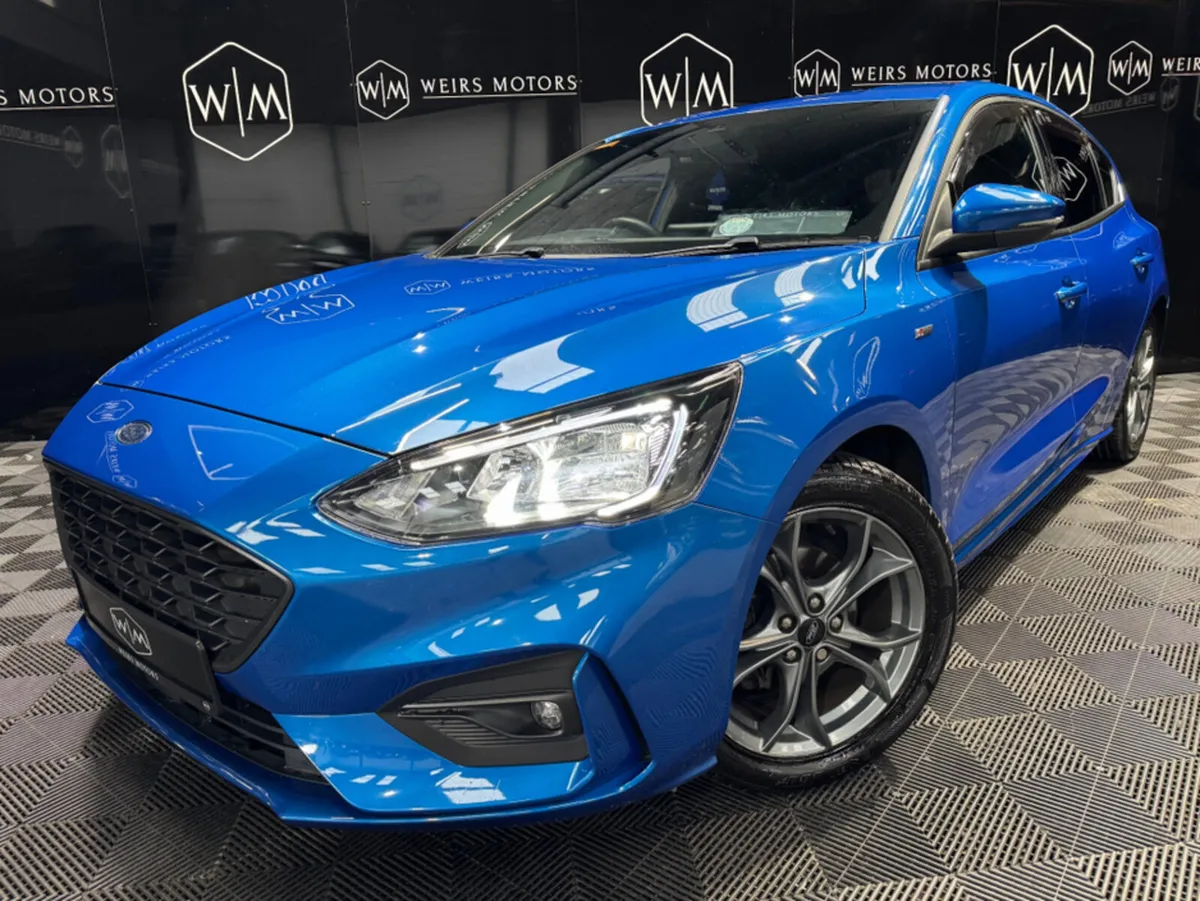 Ford Focus ST-LINE 5DR 1.5 TD 120 M6 4DR - Image 1