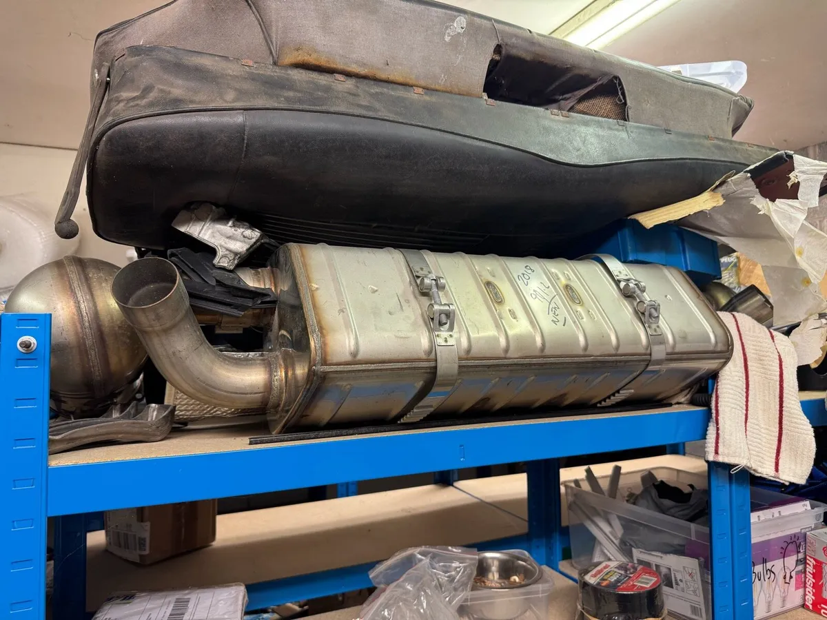 PORSCHE 911 Exhaust - Image 1