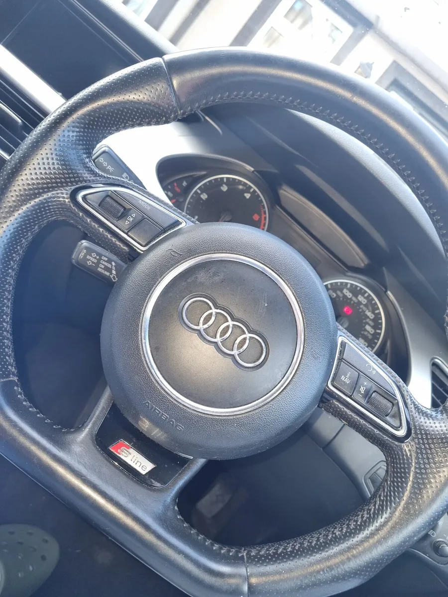 Audi A4 2011 s line - Image 3