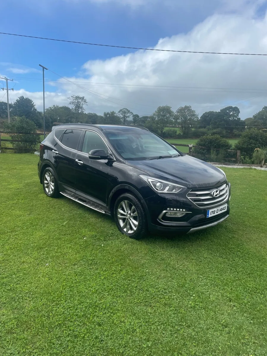 Hyundai Santa Fe Premium - Image 1