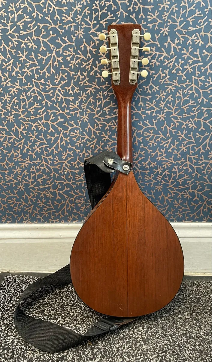 Martin Mandolin - Image 3