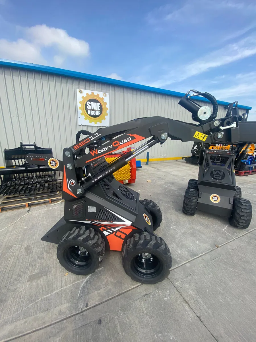 Cast worky quads for sale Italian manufactured - Image 1