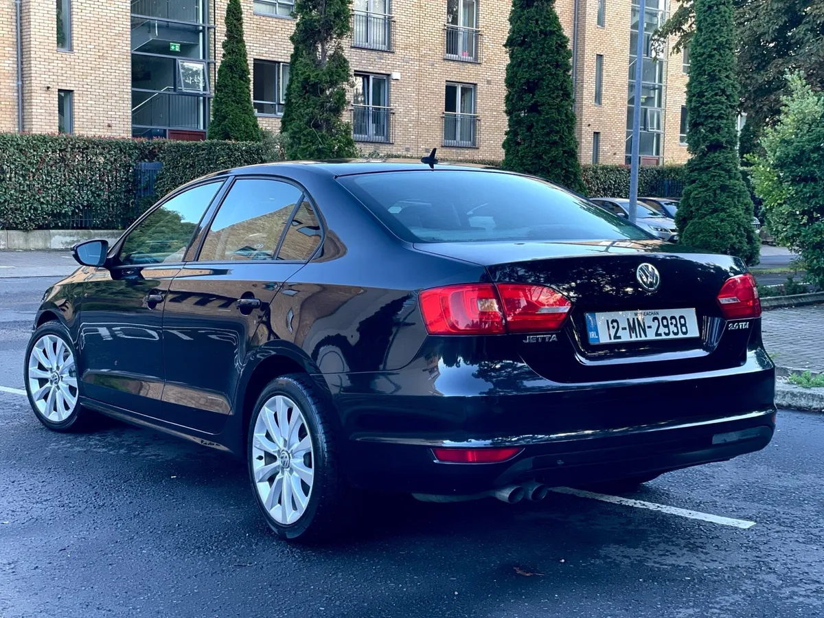 Volkswagen Jetta 2.0 TDI  Mint condition! NCT11/26 - Image 2