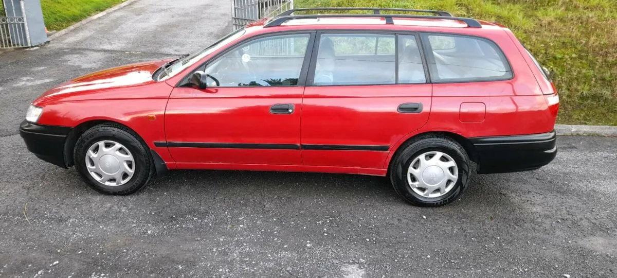 Toyota carina e 1.8 petrol - Image 1