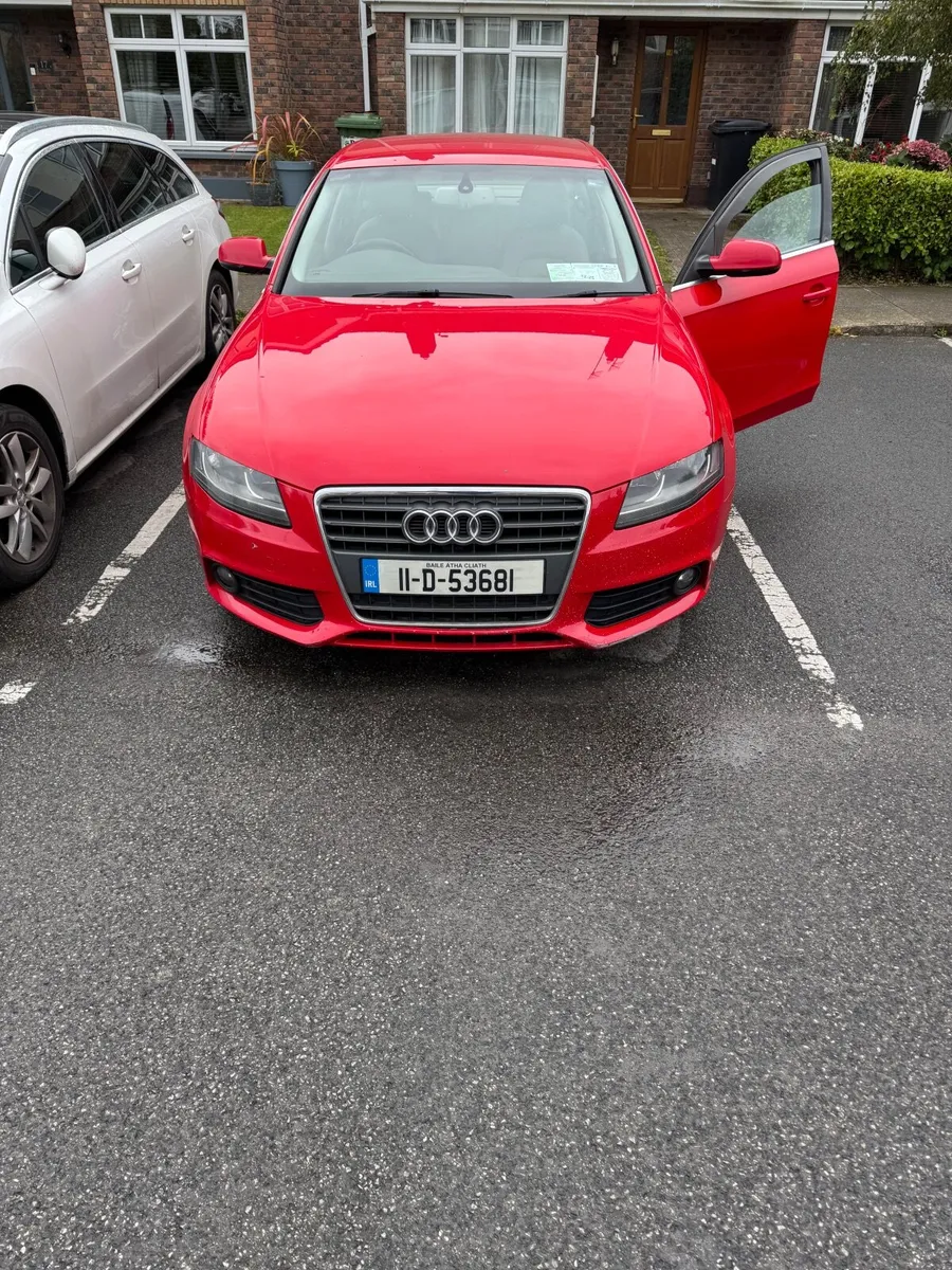 Audi A4 2011 - Image 2