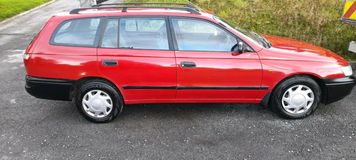 Toyota carina e 1.8 petrol - Image 2