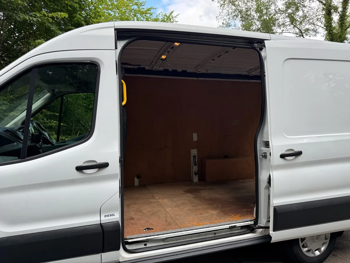 Ford Transit 2017 - Image 4