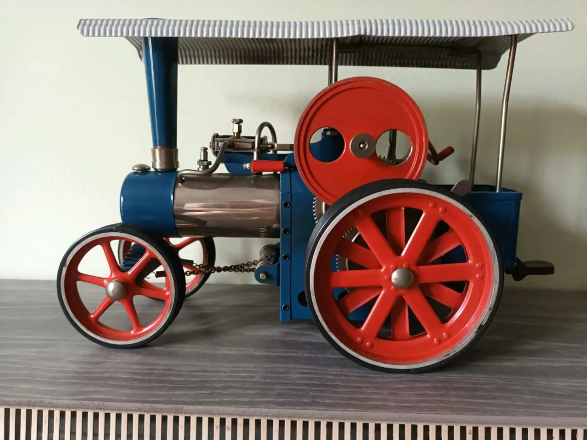 Live steam traction engine - Image 3