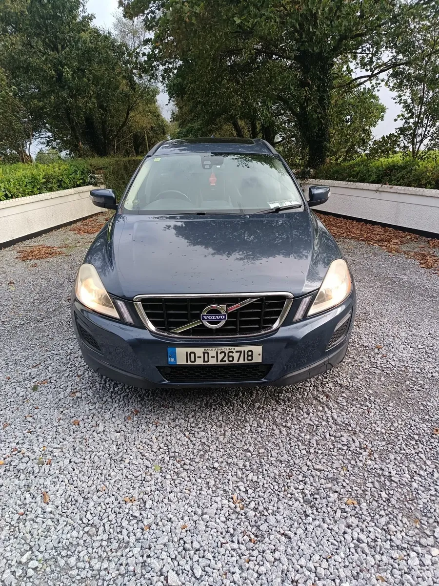 2010 Volvo XC60  2.0 diesel - Image 1