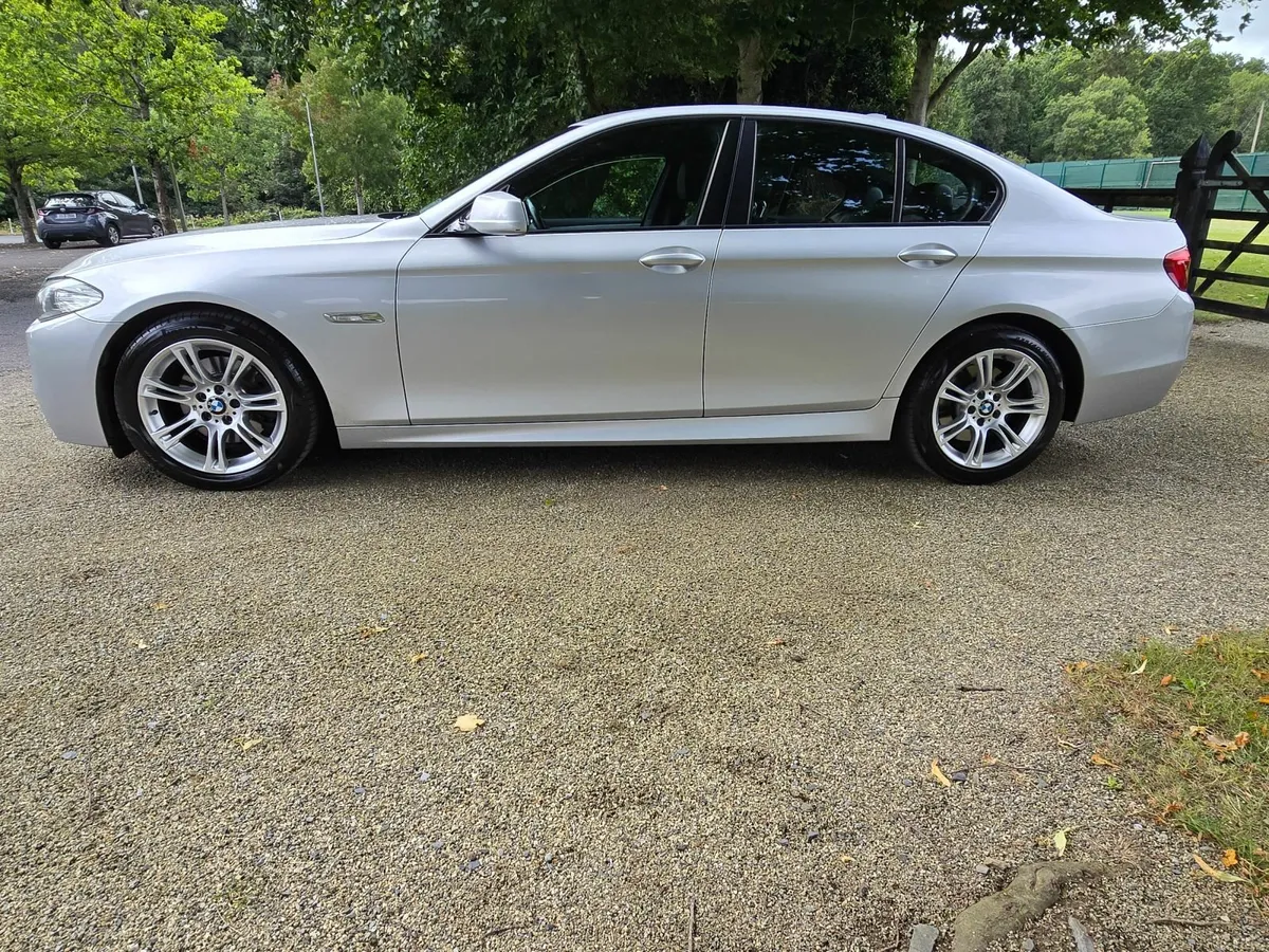 2012 BMW 520 M SPORT ( MINT CONDITION / LOW KM) - Image 4