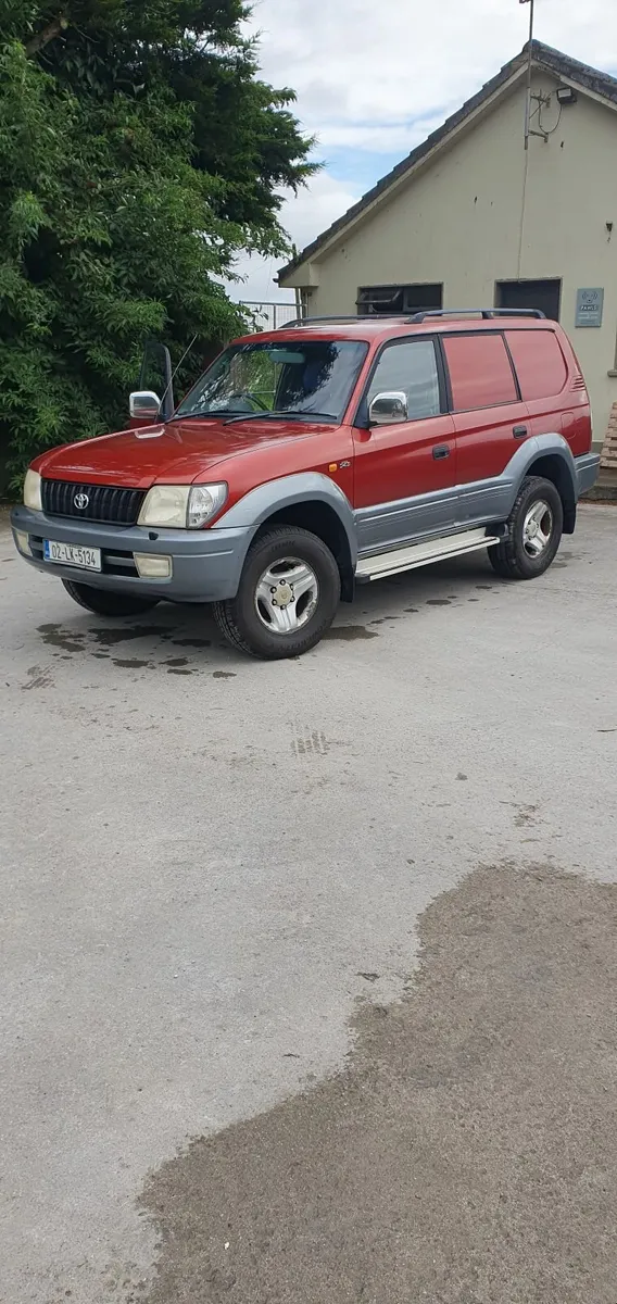Toyota Land Cruiser 2002 - Image 3