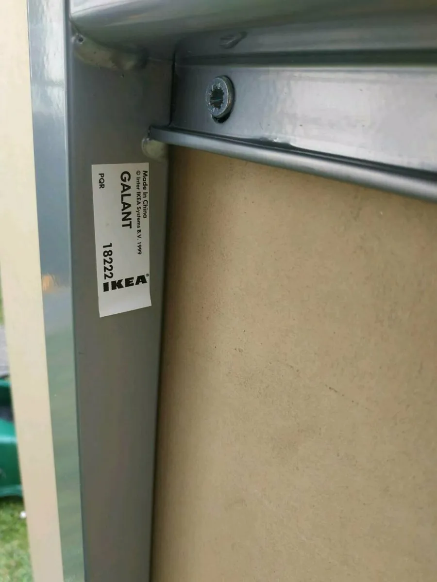 IKEA 'galant' extendable legs study table. - Image 4