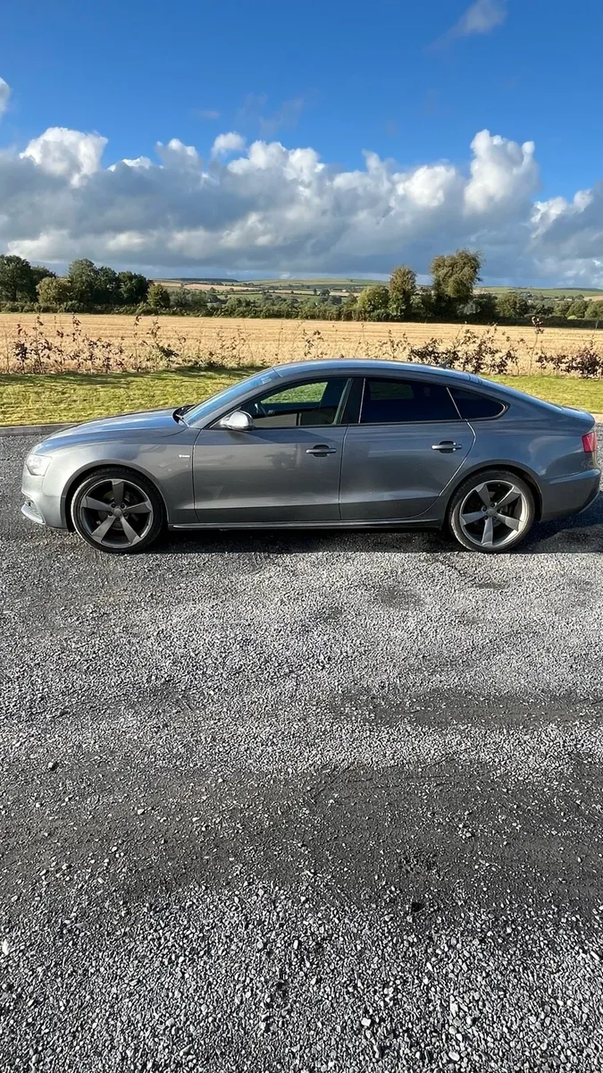 Audi A5 S Line Black edition - Image 4