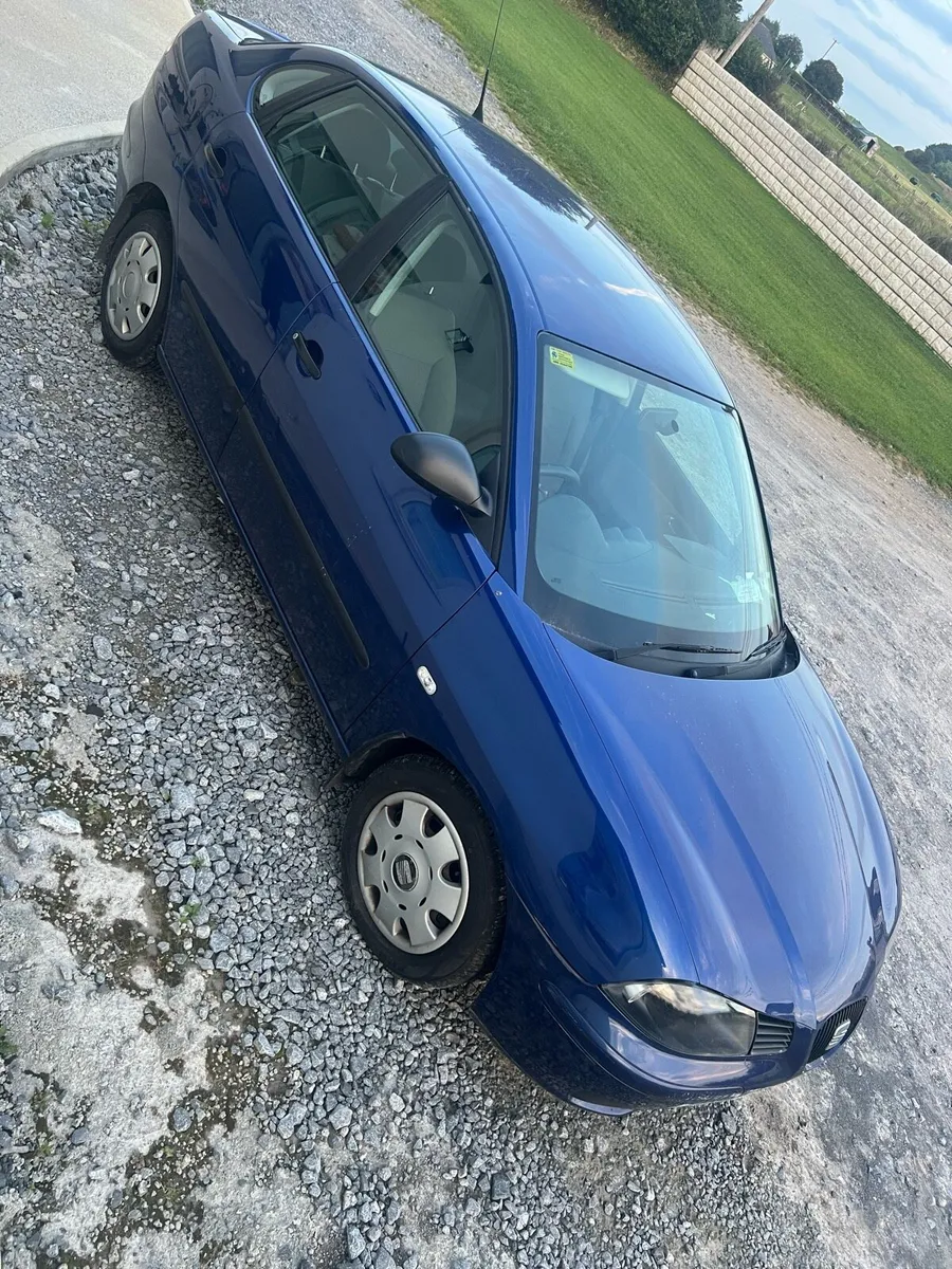 SEAT Cordoba 2003 - Image 2