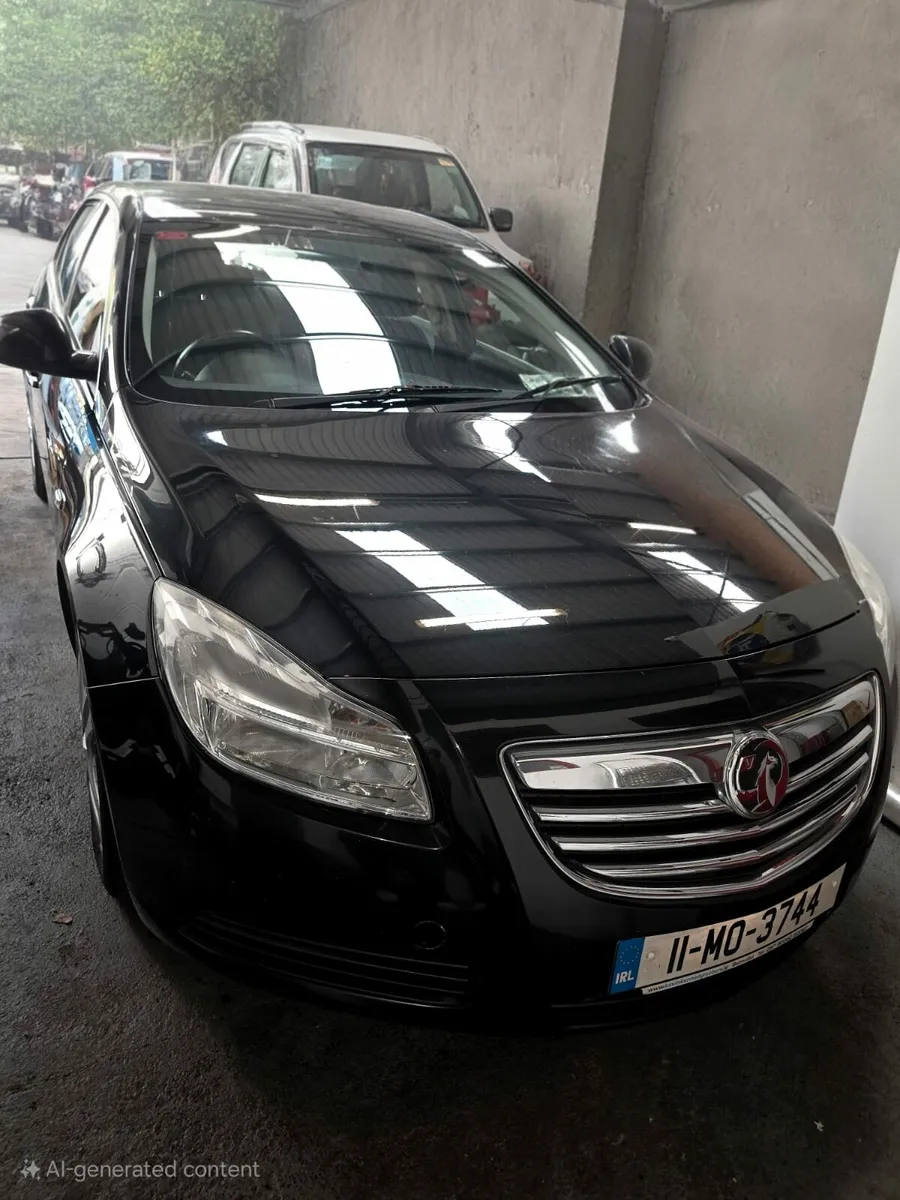 Insignia - Image 4